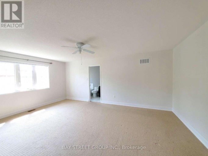 89 SKYWOOD DRIVE, Richmond Hill (Jefferson), Ontario, L4E4K8