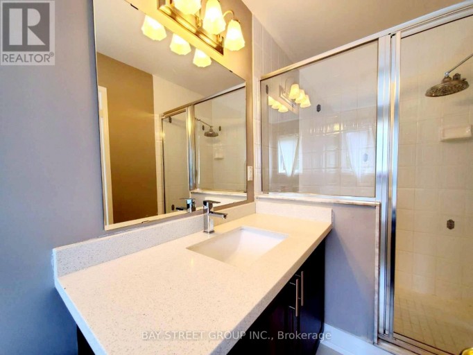 89 SKYWOOD DRIVE, Richmond Hill (Jefferson), Ontario, L4E4K8