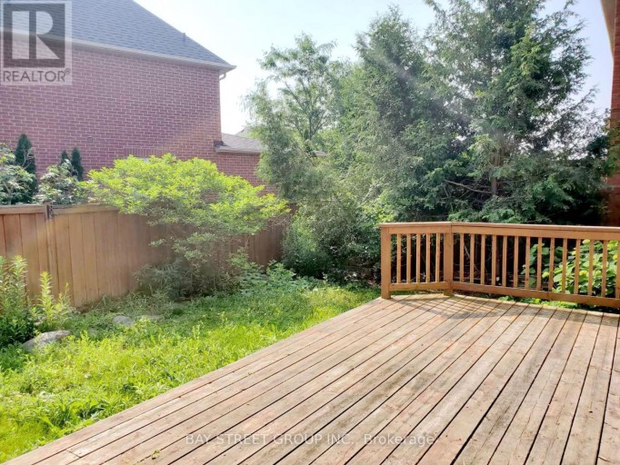 89 SKYWOOD DRIVE, Richmond Hill (Jefferson), Ontario, L4E4K8