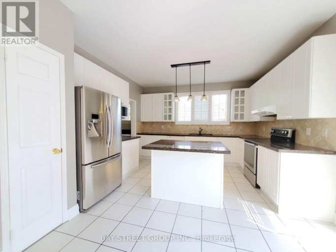 89 SKYWOOD DRIVE, Richmond Hill (Jefferson), Ontario, L4E4K8