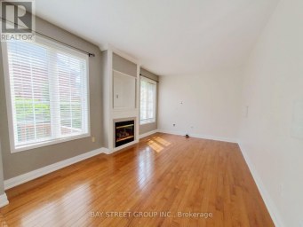 89 SKYWOOD DRIVE Richmond Hill (Jefferson) Ontario photo 6