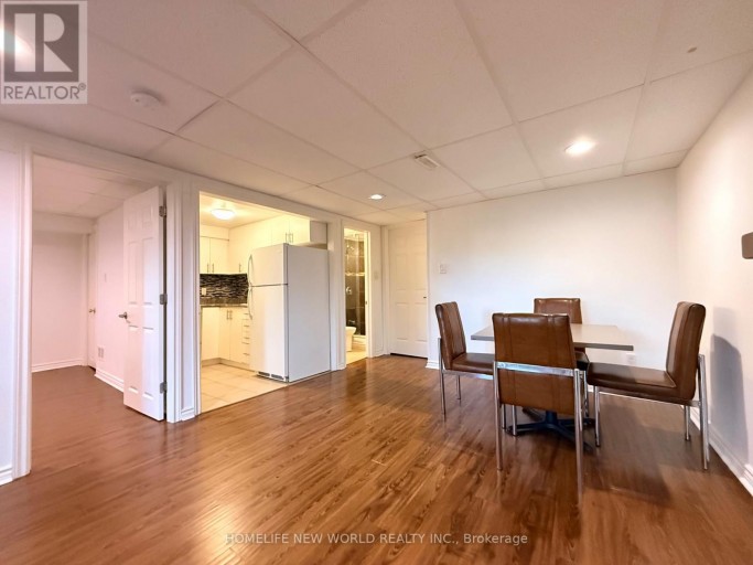 BSMT - 39 ABERFELDY CRESCENT, Markham (German Mills), Ontario, L3T4C1