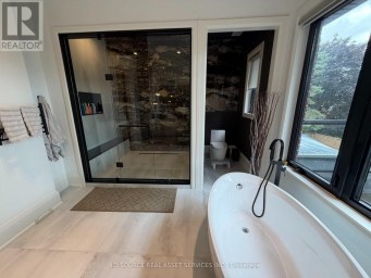 211 KENNEDY STREET W Aurora (Aurora Village) Ontario photo 25