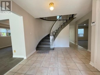 743 FIELDSTONE ROAD Mississauga (Erindale) Ontario photo 2