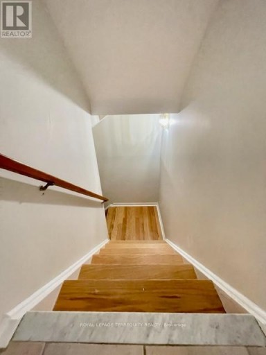 743 FIELDSTONE ROAD, Mississauga (Erindale), Ontario, L5C3K7