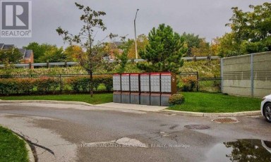 25 - 7 SIRENTE DRIVE Hamilton (Crerar) Ontario photo 30