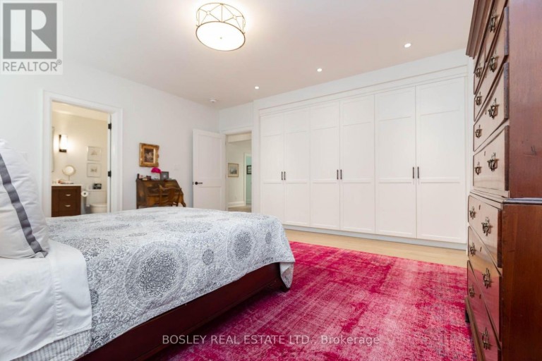 MAIN - 32 EDMUND AVENUE, Toronto (Casa Loma), Ontario, M4V1H3