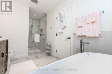 MAIN - 32 EDMUND AVENUE Toronto (Casa Loma) Ontario photo 14