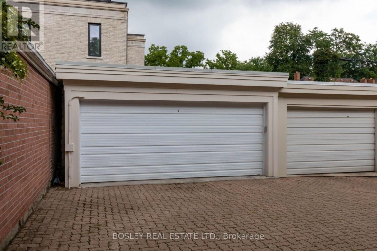 MAIN - 32 EDMUND AVENUE, Toronto (Casa Loma), Ontario, M4V1H3