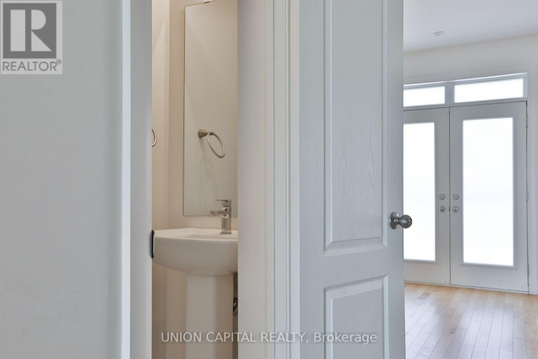 46 WILLIAM SAVILLE STREET, Markham (Unionville), Ontario, L3R9S3