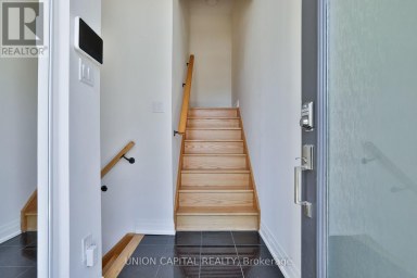 46 WILLIAM SAVILLE STREET Markham (Unionville) Ontario photo 2