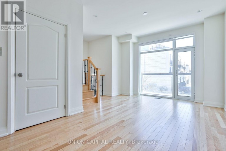 46 WILLIAM SAVILLE STREET, Markham (Unionville), Ontario, L3R9S3
