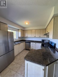 93 MARE CRESCENT Toronto (West Humber-Clairville) Ontario photo 2