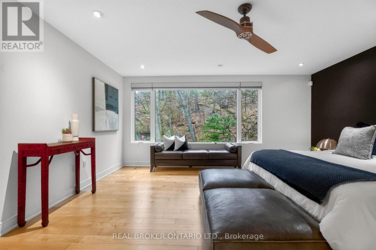 88 SOUTH KINGSWAY WAY, Toronto (High Park-Swansea), Ontario, M6S3T3