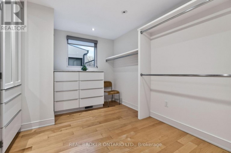 88 SOUTH KINGSWAY WAY, Toronto (High Park-Swansea), Ontario, M6S3T3