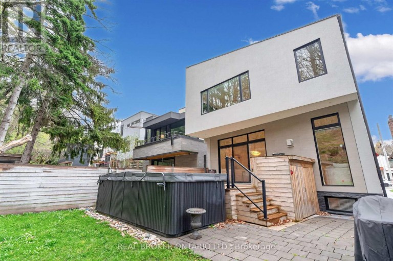 88 SOUTH KINGSWAY WAY, Toronto (High Park-Swansea), Ontario, M6S3T3