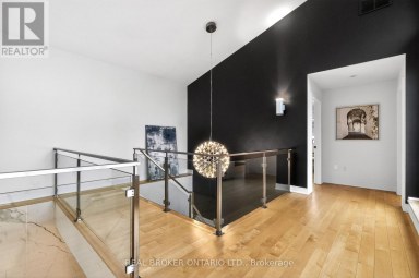 88 SOUTH KINGSWAY WAY Toronto (High Park-Swansea) Ontario photo 17
