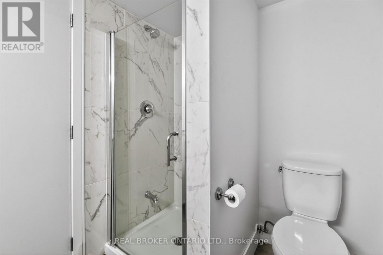 88 SOUTH KINGSWAY WAY, Toronto (High Park-Swansea), Ontario, M6S3T3