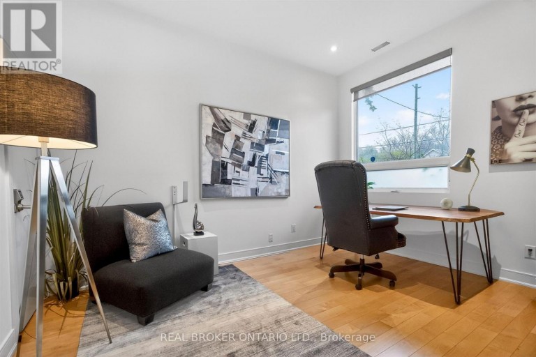 88 SOUTH KINGSWAY WAY, Toronto (High Park-Swansea), Ontario, M6S3T3