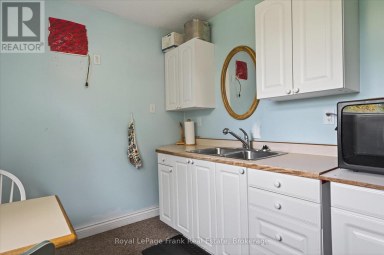 680 SERPENT MOUNDS ROAD Otonabee-South Monaghan Ontario photo 21
