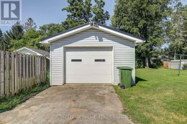 178 BALACLAVA STREET St. Thomas Ontario photo 8