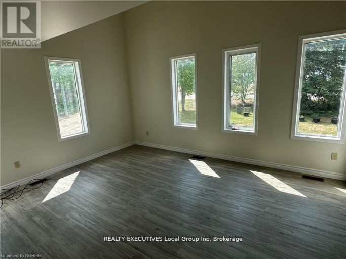 510 VALOIS DRIVE, Mattawa, Ontario, P0H1V0