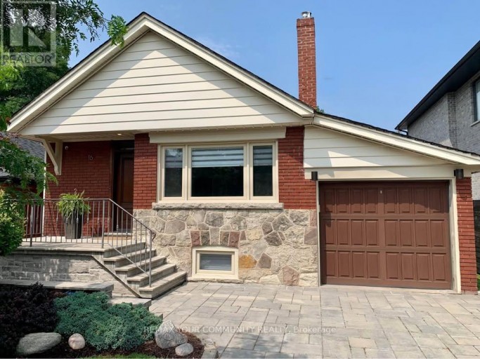 LOWER - 16 COXWELL BOULEVARD, Toronto (East York), Ontario, M4C3G7