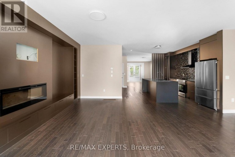 1967 MCNEIL STREET, Innisfil (Alcona), Ontario, L9S0N8