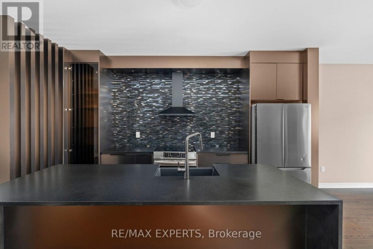 1967 MCNEIL STREET, Innisfil (Alcona), Ontario, L9S0N8