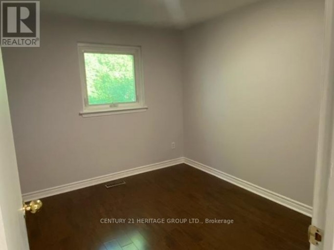 MAIN - 779 GREENFIELD CRESCENT, Newmarket (Huron Heights-Leslie Valley), Ontario, L3Y3B2