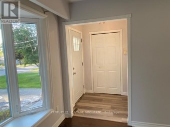 MAIN - 779 GREENFIELD CRESCENT Newmarket (Huron Heights-Leslie Valley) Ontario photo 5