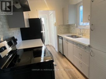 MAIN - 779 GREENFIELD CRESCENT Newmarket (Huron Heights-Leslie Valley) Ontario photo 7