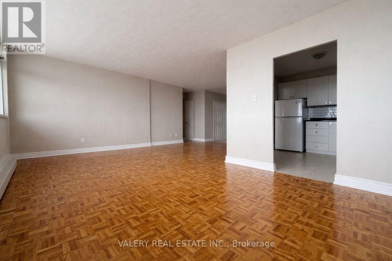 1202 - 890 JANE STREET, Toronto (Rockcliffe-Smythe), Ontario, M6N4C3
