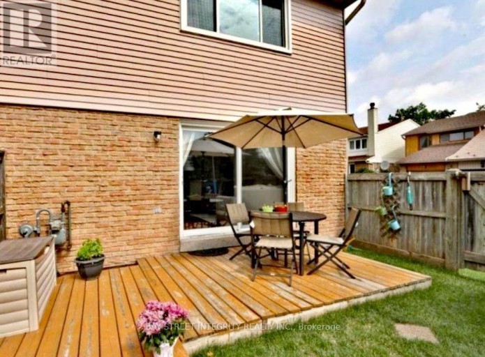 29 - 1580 LANCASTER DRIVE, Oakville (FA Falgarwood), Ontario, L6H2Z5