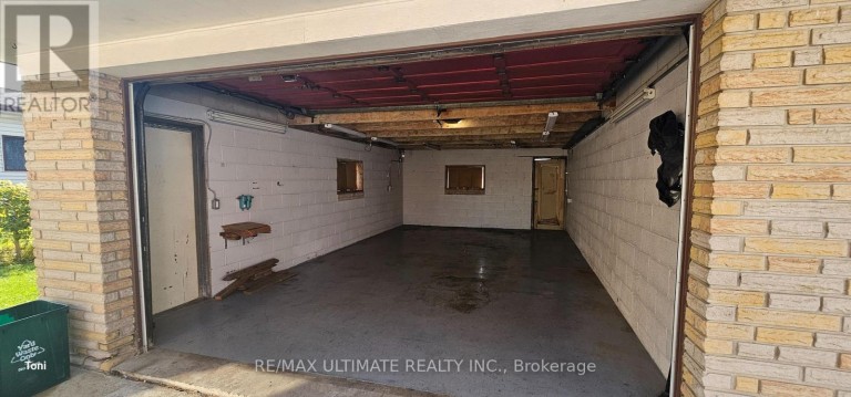 MAIN - 187 EPSOM DOWNS DRIVE, Toronto (Downsview-Roding-CFB), Ontario, M3M1S8