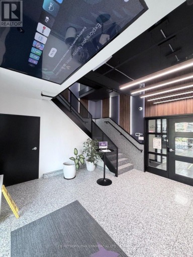 ENTIRE BUILDING - 139 MULOCK AVENUE, Toronto (Junction Area), Ontario, M6N1G9