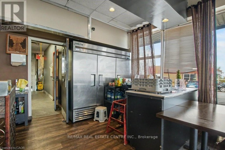 1654 WILSON STREET W, Hamilton (Jerseyville), Ontario, L0R1P0