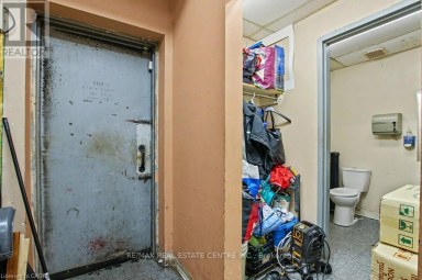 1654 WILSON STREET W Hamilton (Jerseyville) Ontario photo 22