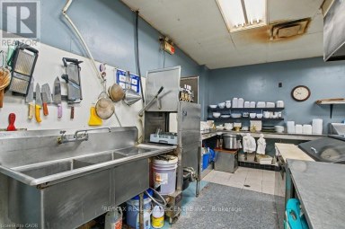1654 WILSON STREET W Hamilton (Jerseyville) Ontario photo 24