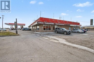 1654 WILSON STREET W Hamilton (Jerseyville) Ontario photo 4