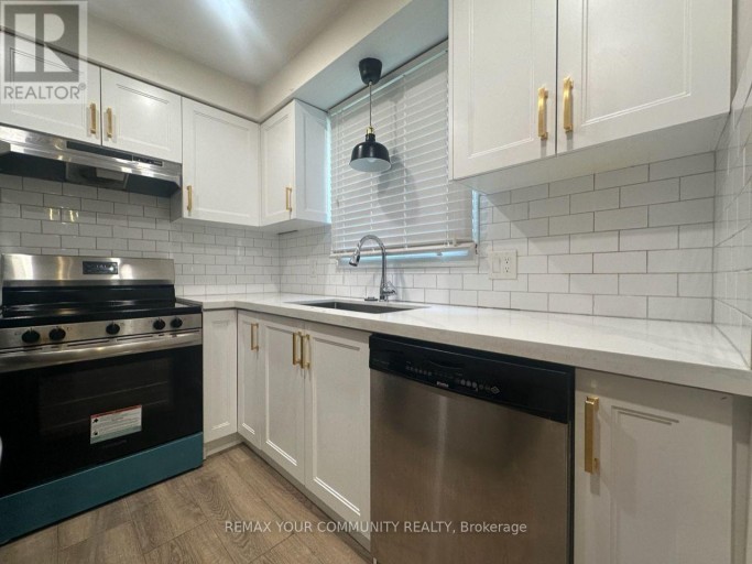 9 BUCHANAN CRESCENT, Thorold (Confederation Heights), Ontario, L2V4S2