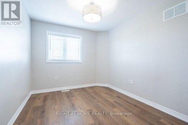 10 CITTADELLA BOULEVARD Hamilton (Stoney Creek) Ontario photo 25