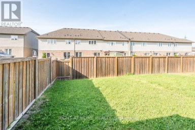 10 CITTADELLA BOULEVARD Hamilton (Stoney Creek) Ontario photo 35