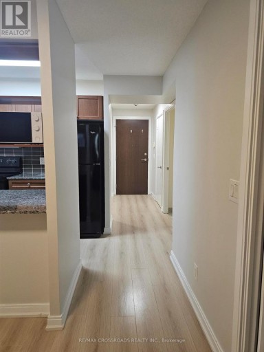 506 - 151 VILLAGE GREEN SQUARE, Toronto (Agincourt South-Malvern West), Ontario, M1S0K5