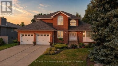 16 CARMICHAEL CRESCENT Collingwood Ontario photo 42