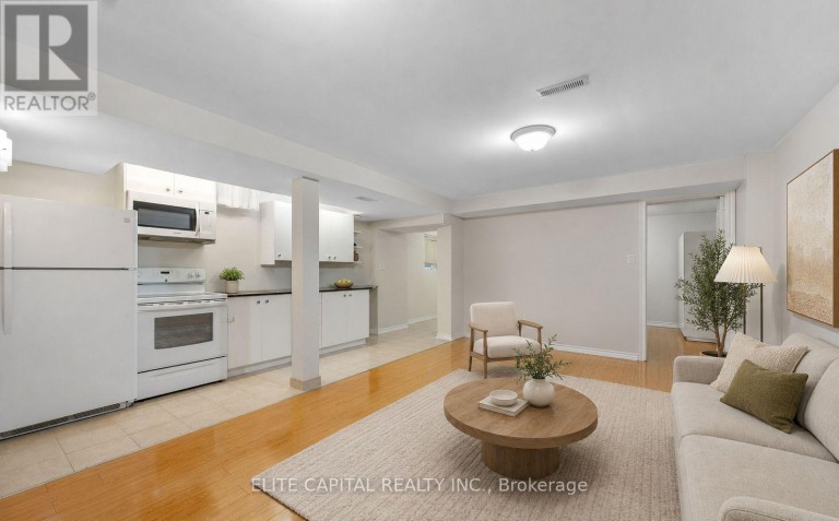66 CARRIER CRESCENT, Vaughan (Patterson), Ontario, L6A0T8