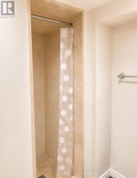 2 CRYSTAL CRESCENT Toronto (Long Branch) Ontario photo 14