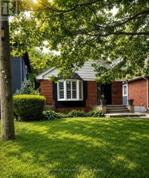 2 CRYSTAL CRESCENT Toronto (Long Branch) Ontario photo 2