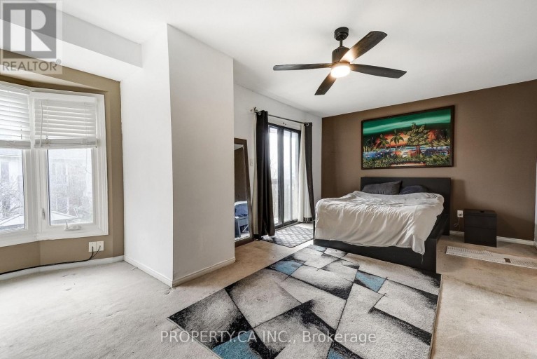 3 WATERFORD CRESCENT, Hamilton (Lakeshore), Ontario, L8E4Z8