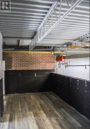 9 - 30 CANVARCO ROAD Toronto (Thorncliffe Park) Ontario photo 4